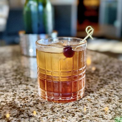 Yanni's Bar & Grill - Events & Catering by null