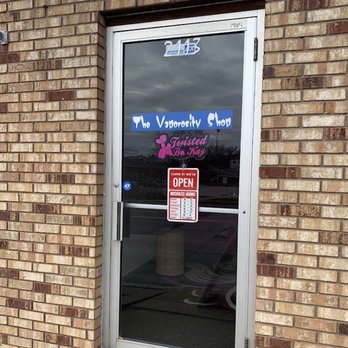 Vaporosity Shop - 2 shops, 1 place - Vape Shops Near Me - Moline, Illinois