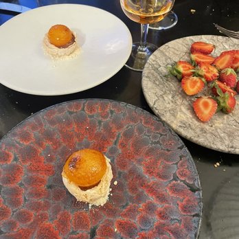 Le Chateaubriand - French Near Me - Paris, 75
