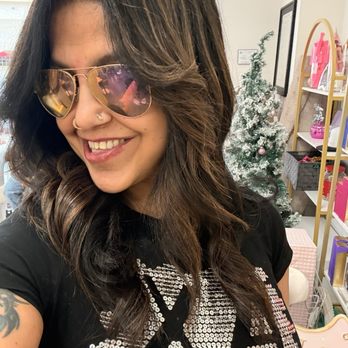 Flowers Salon - Hair cut and highlights - Blow Dry/Out Services Near Me - Walnut Creek, California