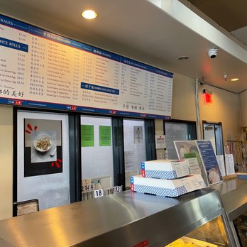 Four Sea Restaurant - Front counter and the waiting line - Chinese Near Me - Hacienda Heights, California