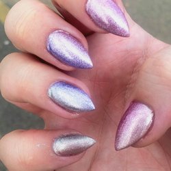Modern Nails - Gel manicure done by Vicky