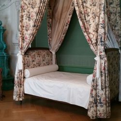 Schloßmuseum - Bett