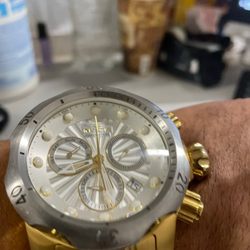 Invicta Store - QCM 1 Great service -battery replaced