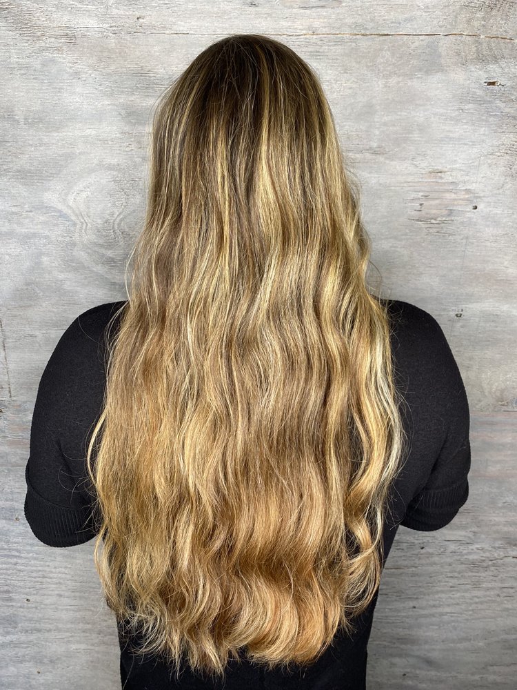 BARE ROOTS SALON & APOTHECARY 46 Photos & 25 Reviews 2150 W First