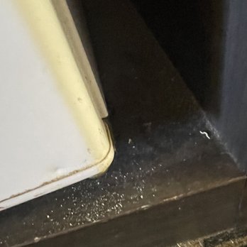 Ramada By Wyndham - Flagstaff East - Dirty mini fridge/ dust and unknown white stuff - Hotels Near Me - Flagstaff, Arizona