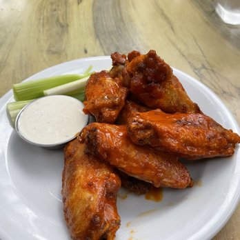 Boundary Stone - Wings - New American Near Me - Washington, DC, District of Columbia