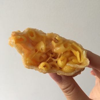 Mama's Empanadas - Mac n cheese - Empanadas Near Me - Jackson Heights, New York
