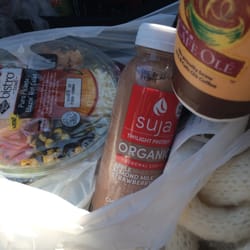 H-E-B - Am I the only one who goes to lunch at HEB?
