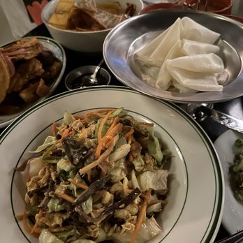 Chino Grande - Mushu cabbage with pancakes - Karaoke Near Me - Brooklyn, New York