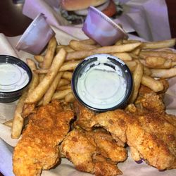JayBee’s Chicken Palace - Chunky Dunkies with spicy seasoning