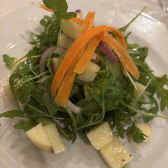 Armondo's Italian Restaurant - Arugula salad - Italian Near Me - Jackson Heights, New York