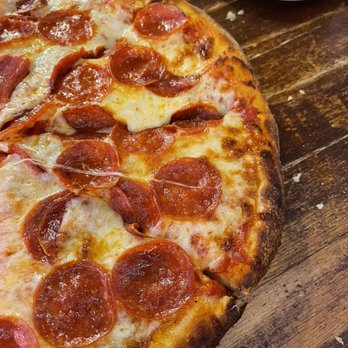 Maxi's - Traditional Pepperoni Pizza - Italian Near Me - Cleveland, Ohio Maxi's - Traditional Pepperoni Pizza - Italian Near Me - Cleveland, Ohio