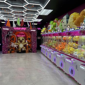 Claw World - Arcades Near Me - Las Vegas, Nevada