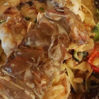 Alla Famiglia - Tagliatelli dle mare - Italian Near Me - Pittsburgh, Pennsylvania