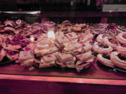 Tanto Monta... by null