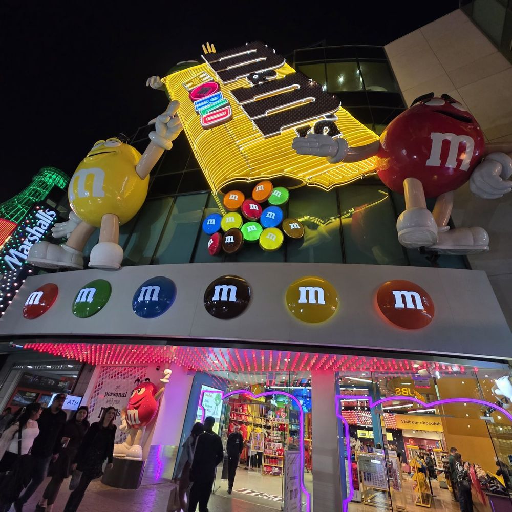 M&M'S World - Outside entry - Chocolatiers & Shops Near Me - Las Vegas, Nevada M&M'S World - Outside entry - Chocolatiers & Shops Near Me - Las Vegas, Nevada