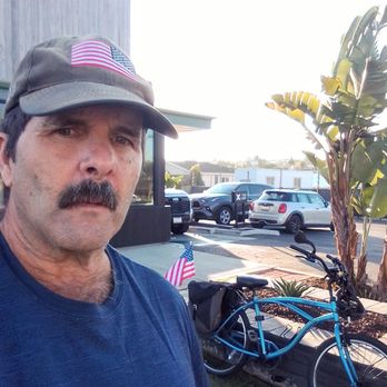 Starbucks - Self - Coffee & Tea Near Me - Manhattan Beach, California