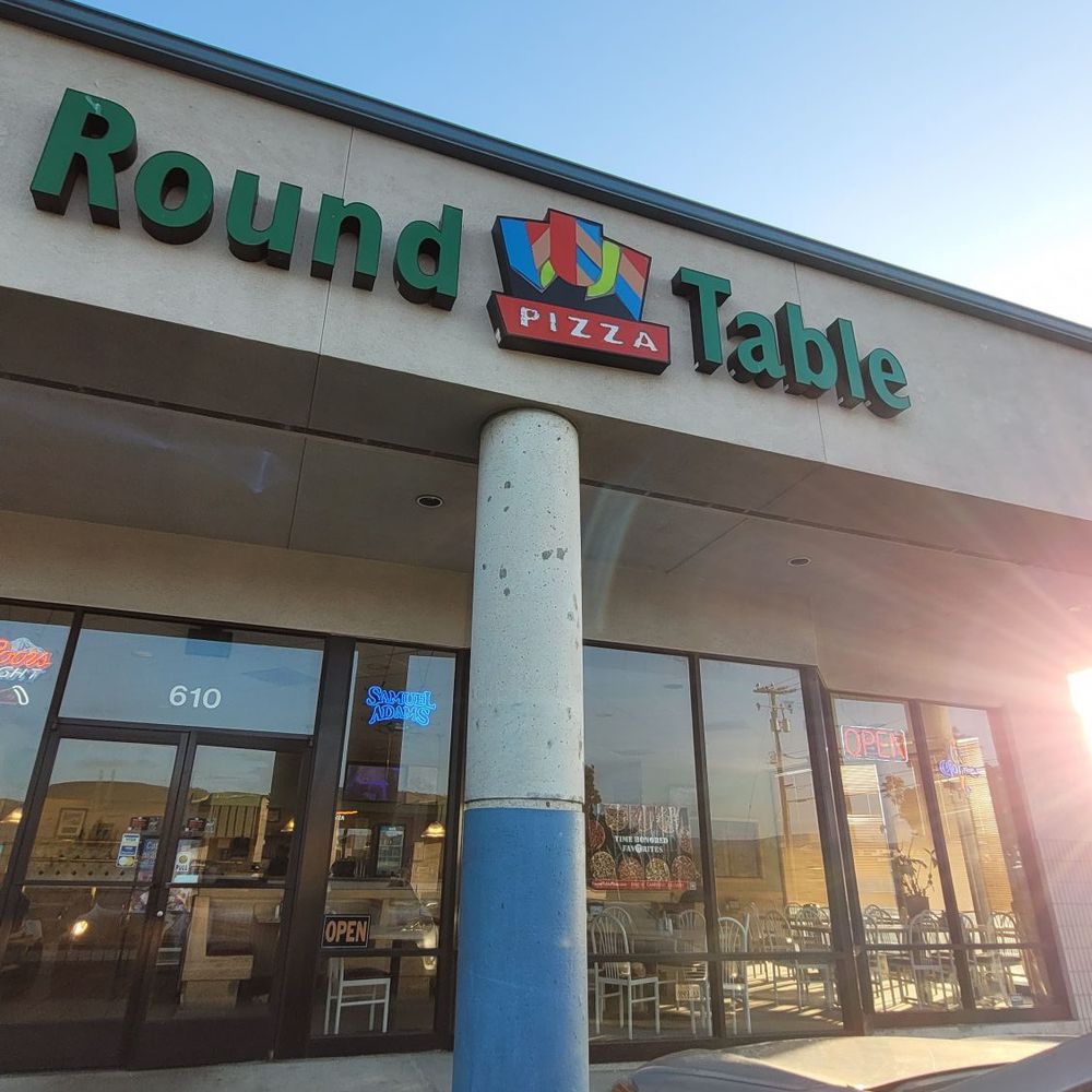 Round Table Pizza