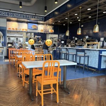 Noah's NY Bagels - View from the front door. - Bagels Near Me - Folsom, California