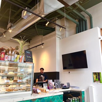 Hood Famous - bar area - Cafes Near Me - Seattle, Washington Hood Famous - bar area - Cafes Near Me - Seattle, Washington