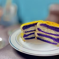 Kabayan Restaurant And Bakery - Ube hopia