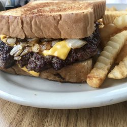 Kizer's Grill - Handcrfted Patty Melt