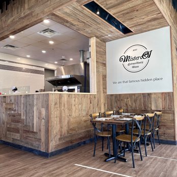Mister O1 Extraordinary Pizza Melbourne - Pizza Near Me - Melbourne, Florida