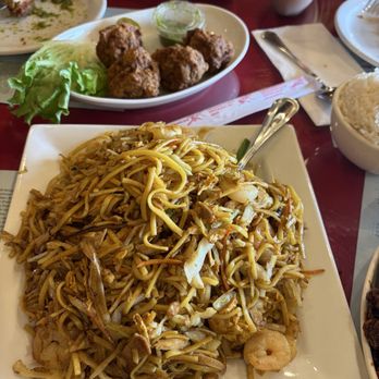 Chilli Chicken House - Hakka chowmein - Chinese Near Me - Mississauga, Ontario Chilli Chicken House - Hakka chowmein - Chinese Near Me - Mississauga, Ontario