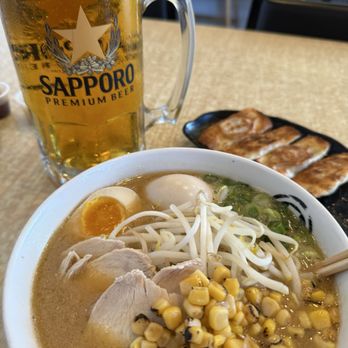 Kashiwa Ramen - Spicy miso ramen with chicken broth and their delicious crispy gyoza's - Ramen Near Me - Costa Mesa, California Kashiwa Ramen - Spicy miso ramen with chicken broth and their delicious crispy gyoza's - Ramen Near Me - Costa Mesa, California