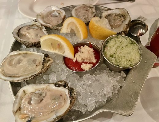 Hugo's Frog Bar & Chop House by null