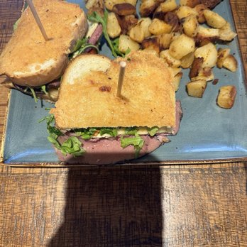 First Watch - Roast Beef Sandwich - Breakfast & Brunch Near Me - Florence, Kentucky First Watch - Roast Beef Sandwich - Breakfast & Brunch Near Me - Florence, Kentucky