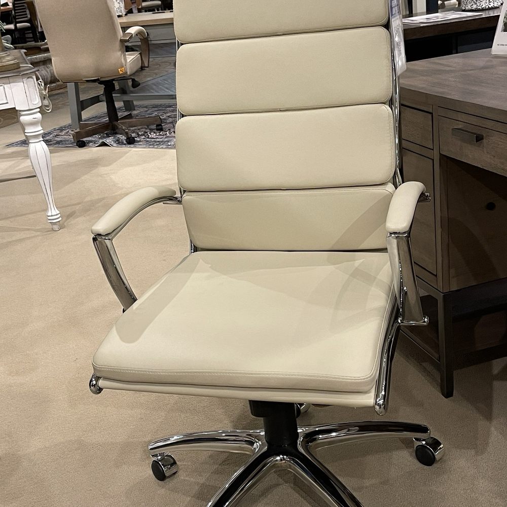 RC Willey - The chair I bought - Furniture Stores Near Me - Rocklin, California RC Willey - The chair I bought - Furniture Stores Near Me - Rocklin, California