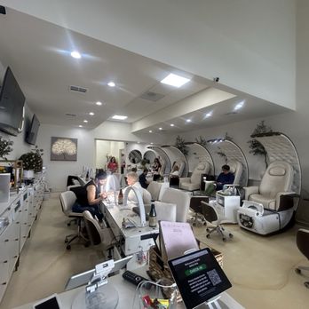 Olive Nails Spa - Salon - Nail Salons Near Me - Grover Beach, California