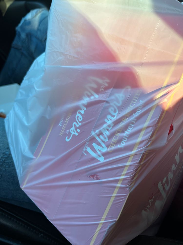 MRS. WINNER’S CHICKEN & BISCUITS CLOSED Updated July 2024 14