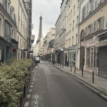 Hôtel Saint Dominique - Hotels Near Me - Paris, 75