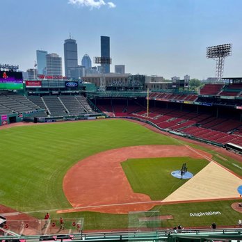 Fenway Park Tours - Tours Near Me - Boston, Massachusetts