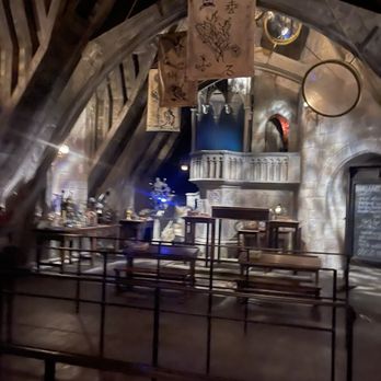 Universal Studios Hollywood - Harry Potter ride - Amusement Parks Near Me - Universal City, California Universal Studios Hollywood - Harry Potter ride - Amusement Parks Near Me - Universal City, California