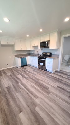 KITCHEN RENOVATION - These images show the after of a Kitchen Remodeling