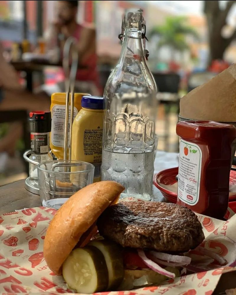 GREASE BURGER BEER AND WHISKEY BAR Updated August 2024 857 Photos