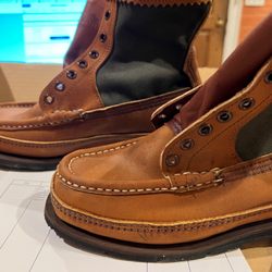 Russell W C Moccasin