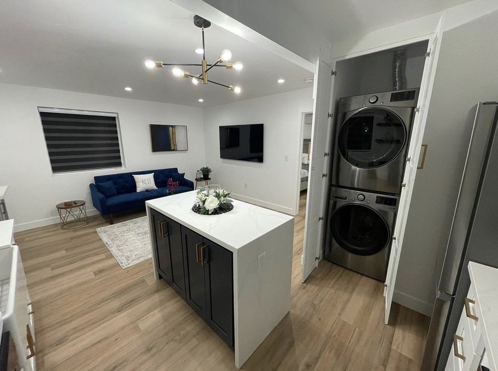 Slide of Lake House Builders