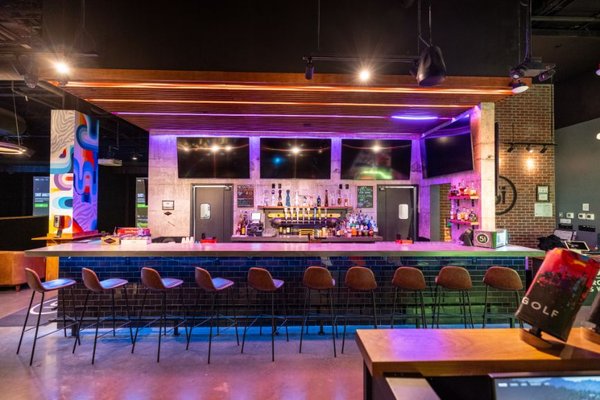 Five Iron Golf by null