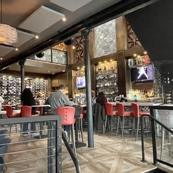 Town Bar + Kitchen - New American Near Me - Morristown, New Jersey Town Bar + Kitchen - New American Near Me - Morristown, New Jersey