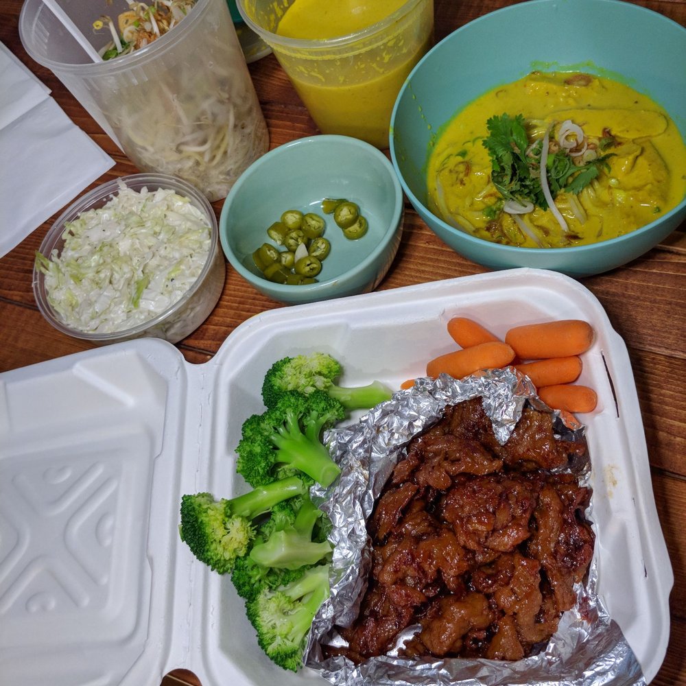 My Vegan - Yellow Curry & RIPP (Rest in Peace Porky) - Thai Near Me - Pasadena, California My Vegan - Yellow Curry & RIPP (Rest in Peace Porky) - Thai Near Me - Pasadena, California