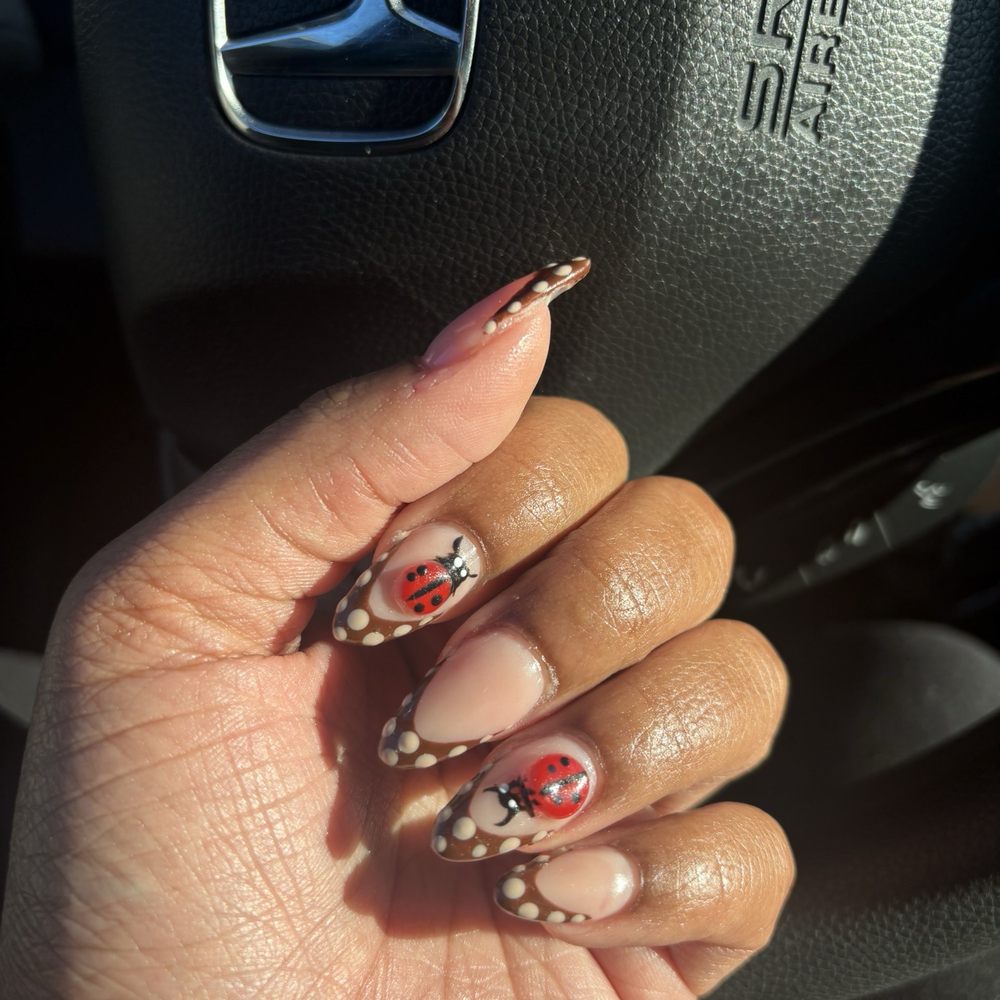 Fresh Nails - polka dot x ladybug - Nail Salons Near Me - Portland, Oregon Fresh Nails - polka dot x ladybug - Nail Salons Near Me - Portland, Oregon