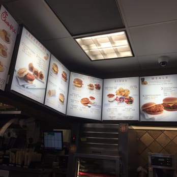 Chick-fil-A - I took a picture of the menu showing the bowl of oatmeal - it does not look at all like the one I thought I was getting! - Fast Food Near Me - Cerritos, California Chick-fil-A - I took a picture of the menu showing the bowl of oatmeal - it does not look at all like the one I thought I was getting! - Fast Food Near Me - Cerritos, California