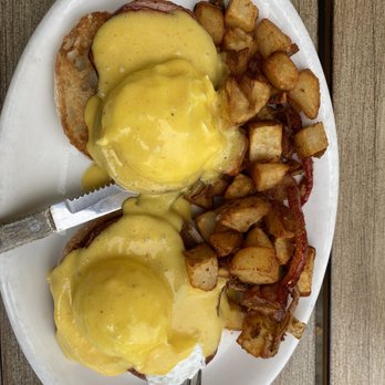 Pick Me Up Cafe - Eggs Benedict. Amazing hollandaise sauce. - New American Near Me - Chicago, Illinois Pick Me Up Cafe - Eggs Benedict. Amazing hollandaise sauce. - New American Near Me - Chicago, Illinois