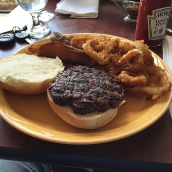 Lucky Boy Restaurant - Burger deluxe - Greek Near Me - Lawrence, New York Lucky Boy Restaurant - Burger deluxe - Greek Near Me - Lawrence, New York