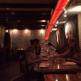 Balade - Cozy inside - Mediterranean Near Me - New York, New York